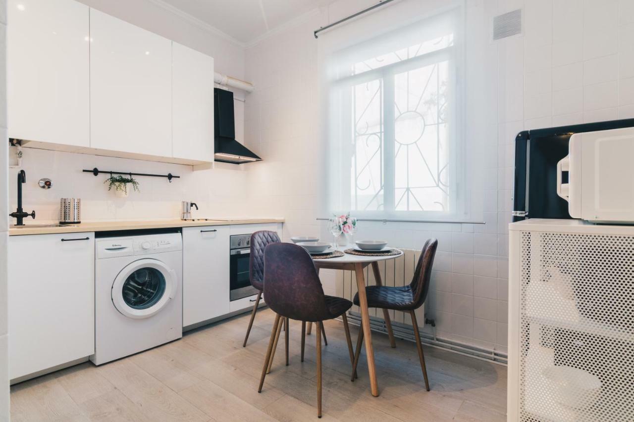 Altair Apartment By People Rentals Бильбао Экстерьер фото